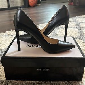 Nine West black heel 6 1/2